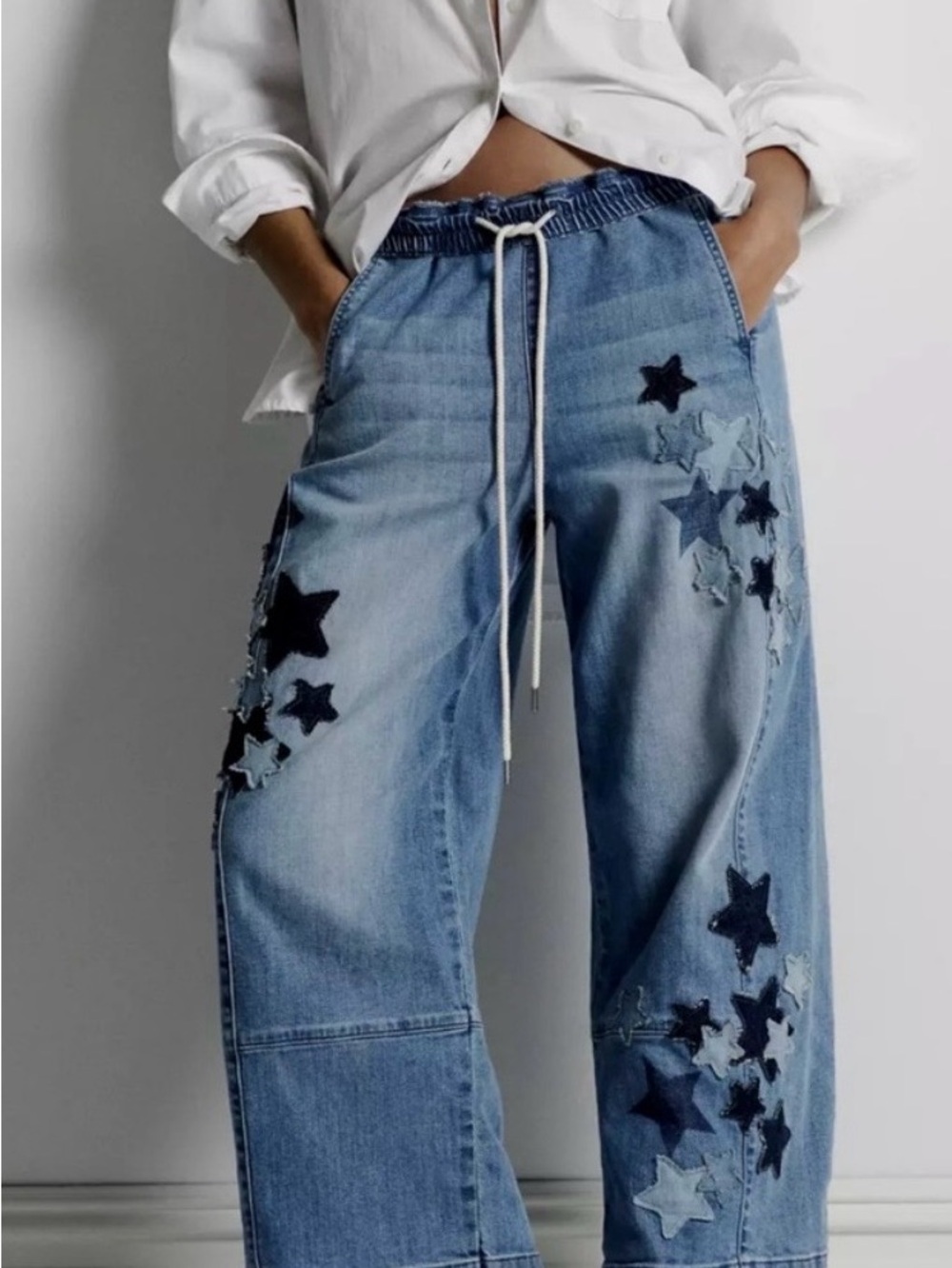 Pilcro Light Blue Star-Appliqué Wide-Leg Jeans